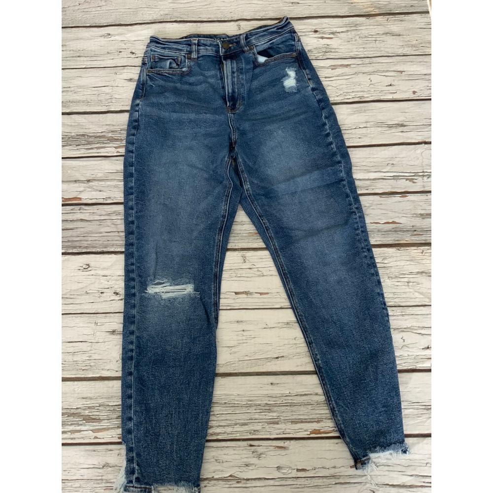 American Eagle Highest Rise Mom Jeans Medium Wash Distressed Raw Hem Size 4